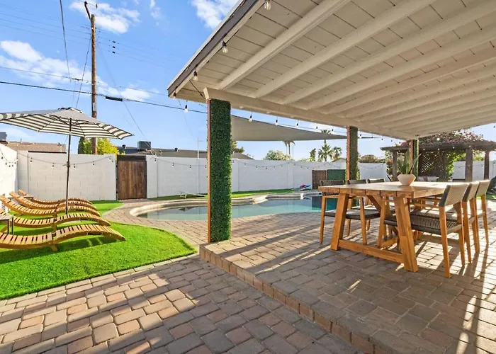 Holiday home Party At The Palm - Pool, Hot Tub, Pergola With Fire Pit & Much *