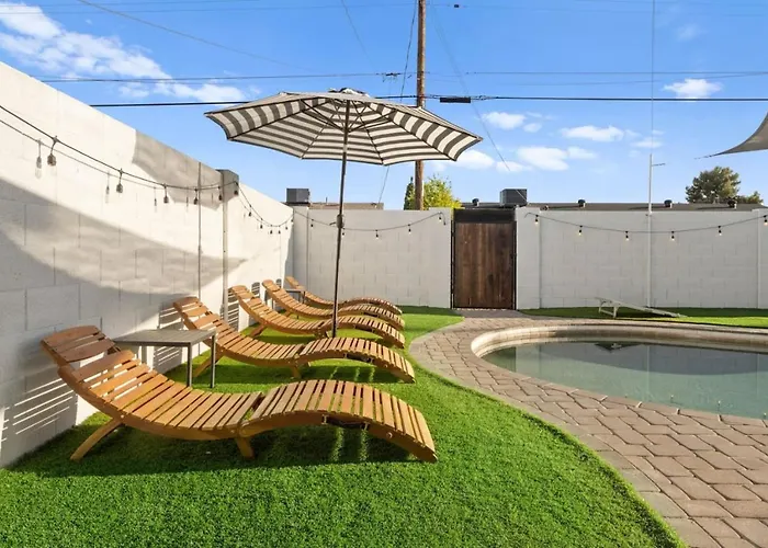 Party At The Palm - Pool, Hot Tub, Pergola With Fire Pit & Much * Scottsdale