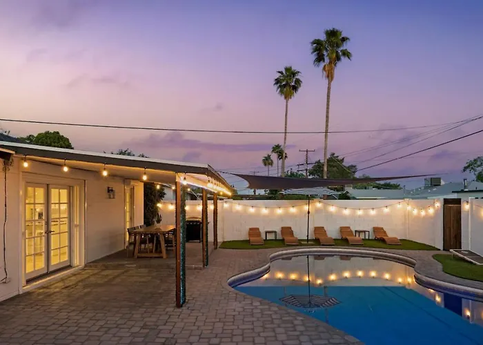 Party At The Palm - Pool, Hot Tub, Pergola With Fire Pit & Much * Scottsdale